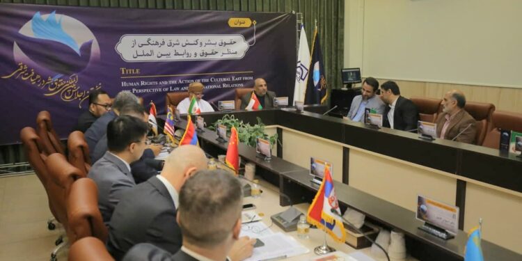 Delegasi MHH PP Muhammadiyah menjadi salah satu presenter dalam ajang prestisius Eastern Conference on Human Rights yang digelar di dua kota besar Iran, yaitu Tehran dan Qom. (30 April 2025)